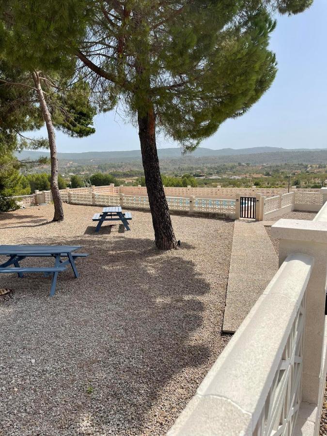 Djm Palms - Shared Casa Rural - Casa Rural Compartida - No Es Una Casa Privada Ayora Esterno foto